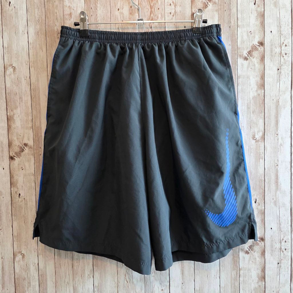 Men's Nike Black & Blue Shorts Size L - Picture 1 of 4